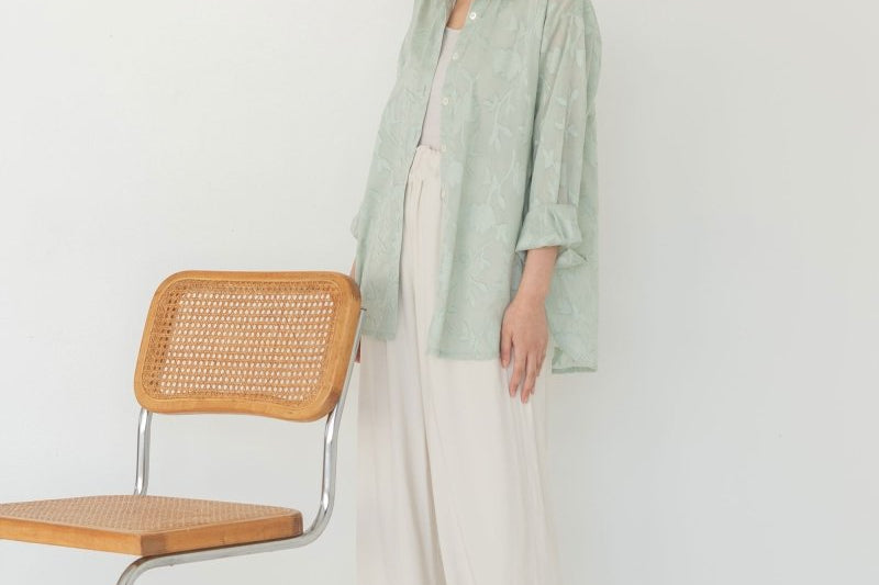 Cocoon Shirt in Floral Appliqué in Mint - Esse - XS - 